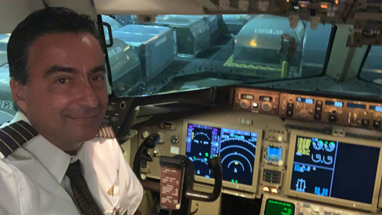 A Trajetória Extraordinária do Piloto Raphael Espósito